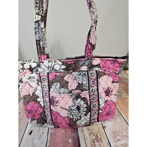 Vera Bradley Quilted Mocha Rouge Shoulder Handbag Zipper Floral 2011 Purse